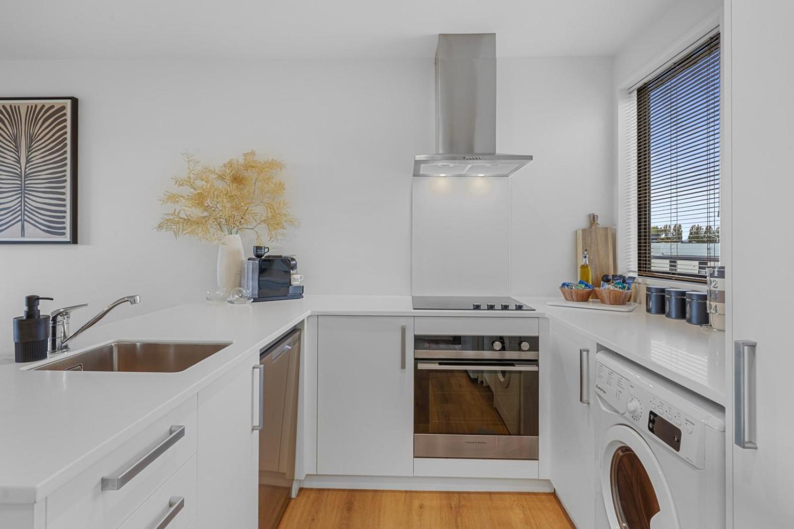 The Salisbury - 2 Bedroom Home Christchurch Extérieur photo